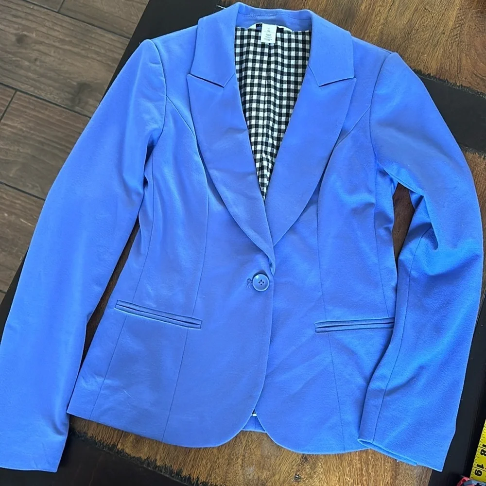 White House Black Market Smart Little Jacket Size 00